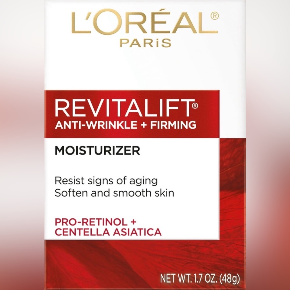 L’Oréal Revitalift Anti-Wrinkle + Firming Moisturizer - Red
